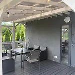 Bryziowka 度假居 *